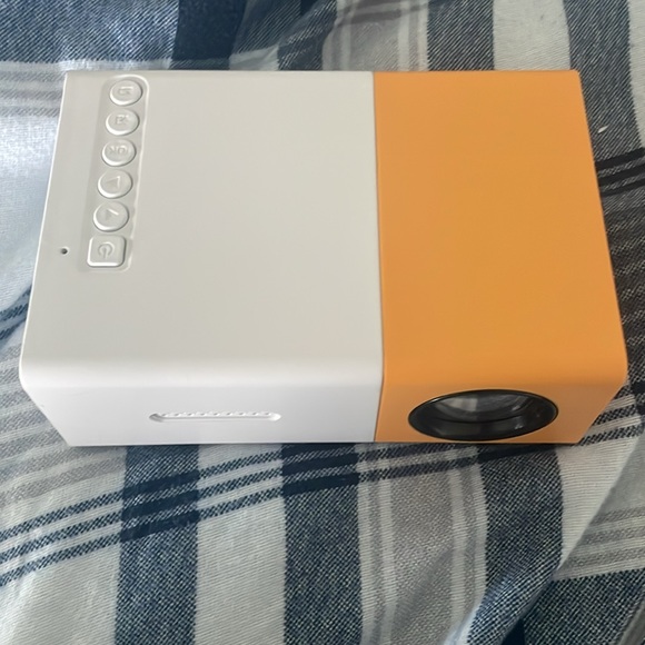 Projector - Picture 2 of 2